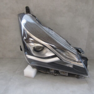 KOPLAMP TOYOTA YARIS 3 III FACELIFT NORMALE LENS 17-20 Rechts A712/B125