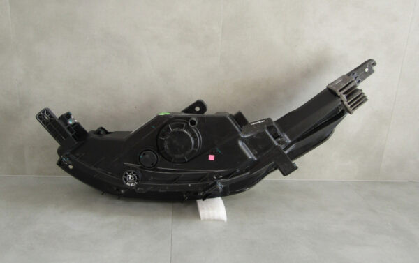 KOPLAMP MAXUS EUNIQ 6 ULL LED 21- SV51-03 RECHTS S351/C195