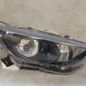 KOPLAMP TOYOTA YARIS 4 IV 20- / MAZDA 2 22- RECHTS A396/B84