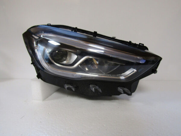 KOPLAMP MERCEDES GLA W247 FULL LED HIGH PERFORMANCE 19-23 A2479063605 RECHTS A251/F65