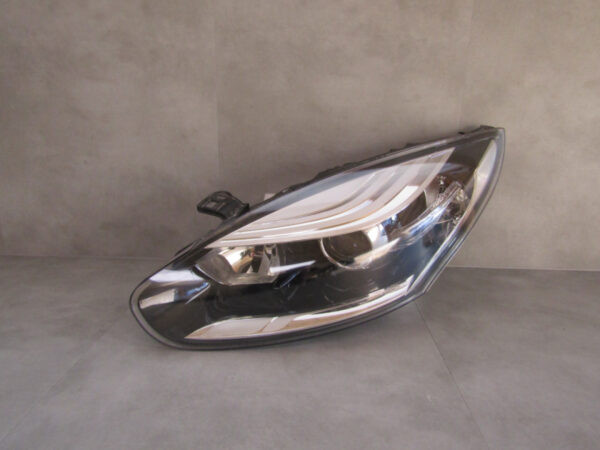 Koplamp Renault Megane 3 III FACELIFT 13-16 260605817R LINKS A547/A189