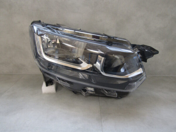 KOPLAMP TOYOTA PROACE CITY STANDAARD Rechts 19- 9835780580 A876/C175