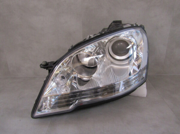 KOPLAMP MERCEDES ML W164 FACELIFT 08-11 A1648201959 LINKS A517/F204