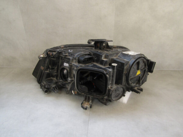 Koplamp Audi A4 B8 Xenon 07-11 8K0941004C Rechts A789/5K/15C