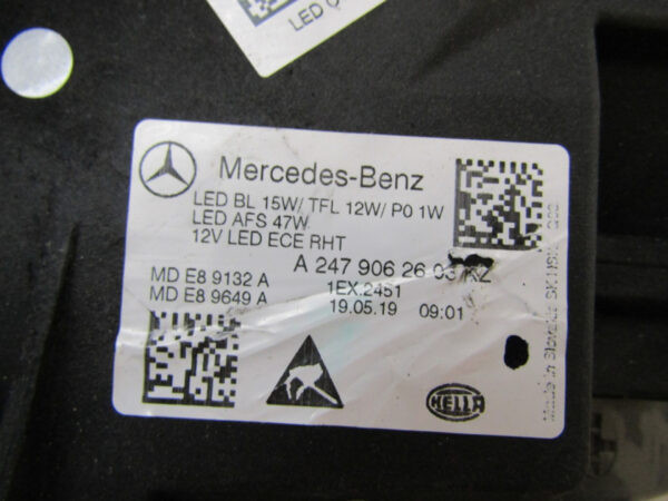 KOPLAMP MERCEDES EQA EQB FULL LED RH 21-24 A2439062801 Rechts S844/K4/2D