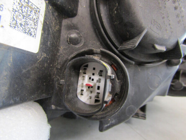 KOPLAMP HYUNDAI I30 I 30 III FACELIFT 20- 92101G4510 LINKS A518/F205