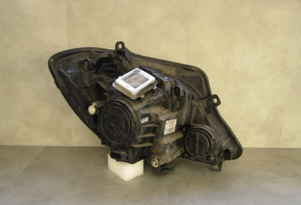 Koplamp Mercedes Sprinter W906 FACELIFT Xenon Compleet 13-18 A9068206200 LINKS S221