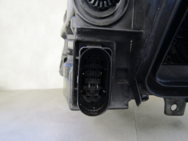 KOPLAMP MERCEDES SPRINTER W910 W907 LED 18- A9109067200 RECHTS  S254/C30
