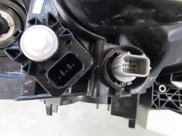 KOPLAMP HONDA CRV CR-V XENON 14-18 RECHTS A367/D64