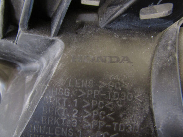 KOPLAMP HONDA CRV CR-V XENON 14-18 RECHTS A367/D64