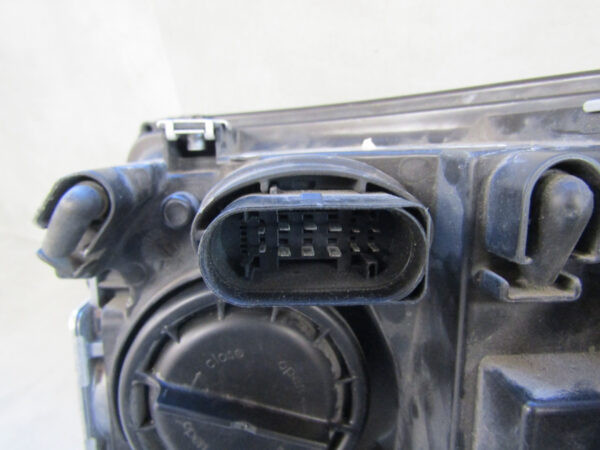 KOPLAMP VW VOLKSWAGEN T5 MULTIVAN FACELIFT XENON 09- 7E5941016 RECHTS A456/A70