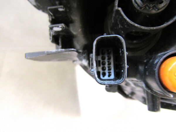 KOPLAMP TOYOTA AURIS 2 II XENON12-15 81150-02E40 Links A835/5K/8B