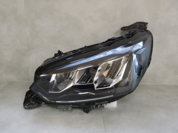 Koplamp PEUGEOT 208 II 2 2008 II 2 LED 19-23 9833036380 Links S835/B1