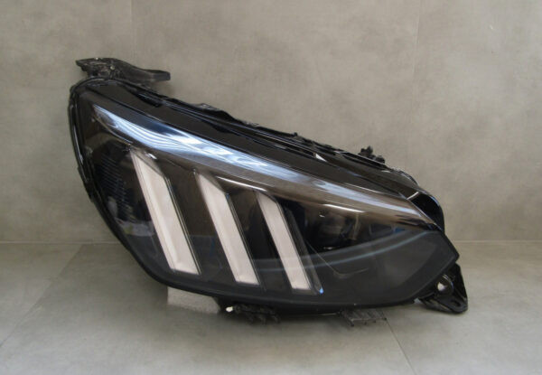 Koplamp Peugeot 208 II 2008 II FULL LED 19-23 9841641980 Rechts S641/B156