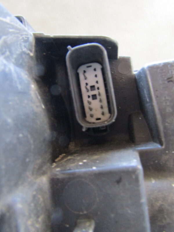 KOPLAMP FORD KUGA 2 II MK2 FACELIFT 16- GV41-13W030-AH LINKS A490/D193