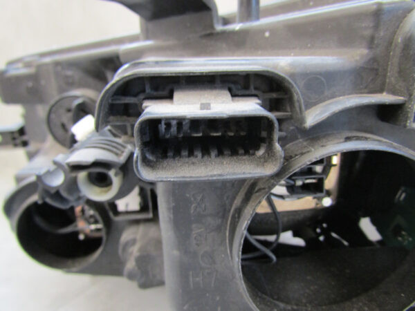 KOPLAMP DACIA SANDERO 2 II LOGAN 2 II FACELIFT 16-20 260105925R Rechts A607/A88