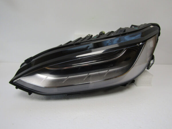 KOPLAMP TESLA X FULL LED- 15- 00197462 LINKS A63/D23