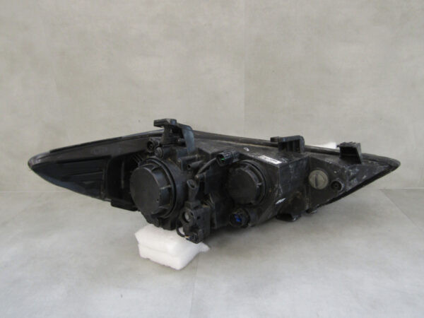 KOPLAMP HYUNDAI ELANTRA VI 6 15-18 LINKS A533/F197