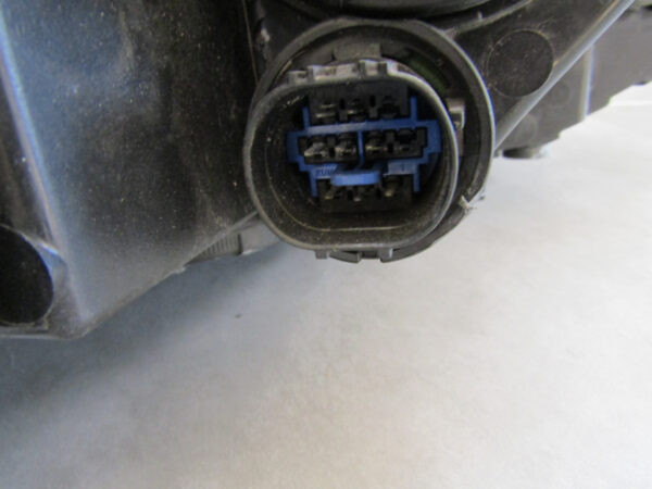 KOPLAMP HYUNDAI ELANTRA VI 6 15-18 LINKS A533/F197