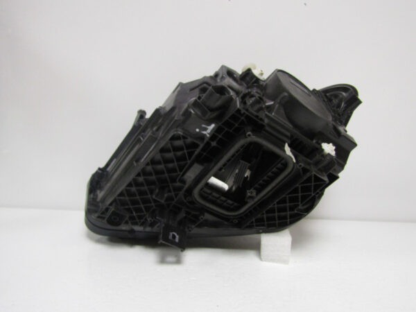 KOPLAMP MERCEDES B KLASSE W247 FACELIFT HIGH LED 22- A2479061004 RECHTS A146/F56