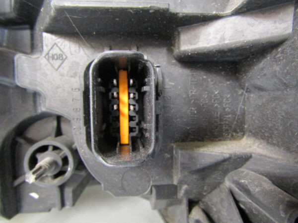 KOPLAMP RENAULT TRAFIC 3 III 14-19 260109424R RECHTS S286