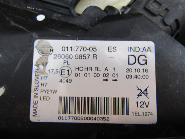 KOPLAMP Renault Kadjar LED 15-18 260609857R Links S546/K5/7E
