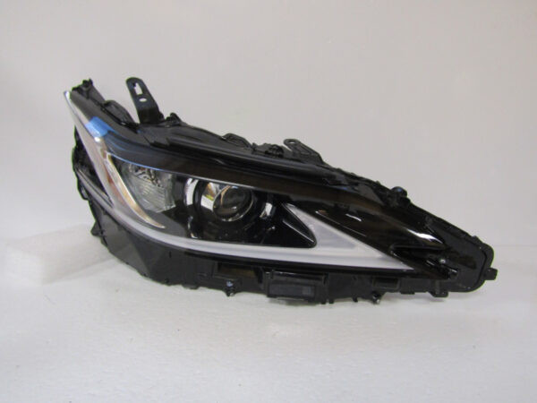 KOPLAMP LEXUS ES VII 300H LED 18-21 RECHTS A331/C91