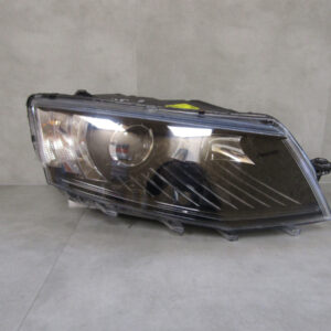 KOPLAMP SKODA OCTAVIA 3 III XENON 12-16 5E1941016B Rechts A943/7D