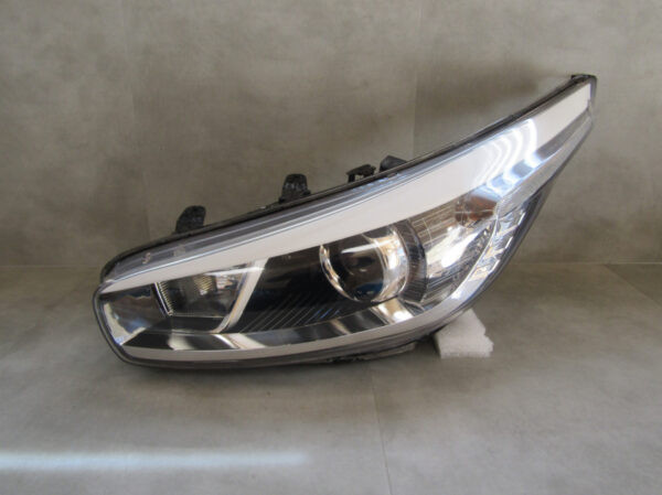 KOPLAMP KIA CEED 2 II 12-18 92101A2010 Links A837/5K/11G