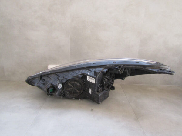 Koplamp HYUNDAI I30 11- 92102-A6020 Rechts A823/5K/16B