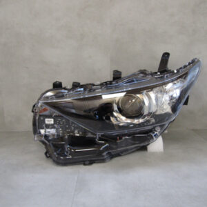 KOPLAMP TOYOTA AURIS 2 II FACELIFT NORMALE LENS 15-18 81150-02K30 LINKS A1015/4K/14D