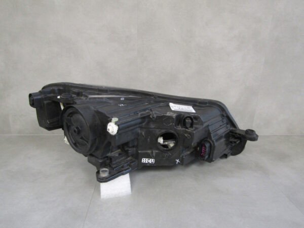 KOPLAMP SKODA SUPERB 3 XENON 15-19 3V1941015B Links S665/C1