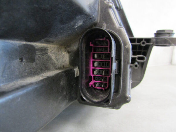 KOPLAMP SKODA SUPERB 3 XENON 15-19 3V1941015B Links S665/C1