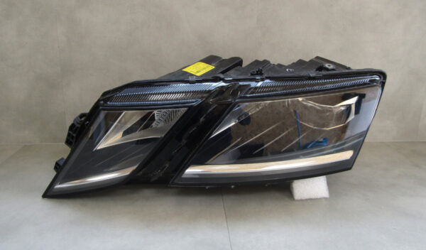 KOPLAMP SKODA OCTAVIA 3 Facelift FULL LED 16-20 5E1941015F LINKS S702/K5/13F