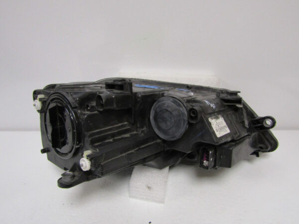 KOPLAMP VW VOLKSWAGEN JETTA 5C7 STANDAARD 10-18 LINKS A162/B42