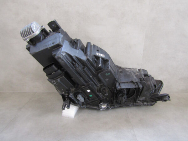 KOPLAMP AUDI A4 B9 FULL LED MATRIX 15-19 8W0941035 Links A847/5K/6A
