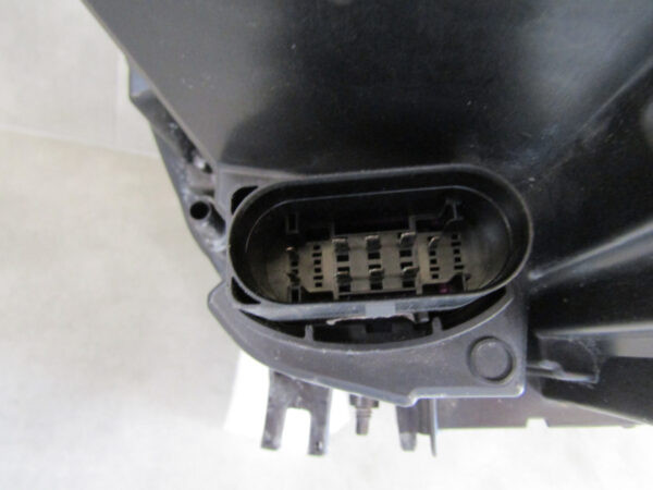 KOPLAMP AUDI A4 B9 FULL LED MATRIX 15-19 8W0941035 Links A847/5K/6A