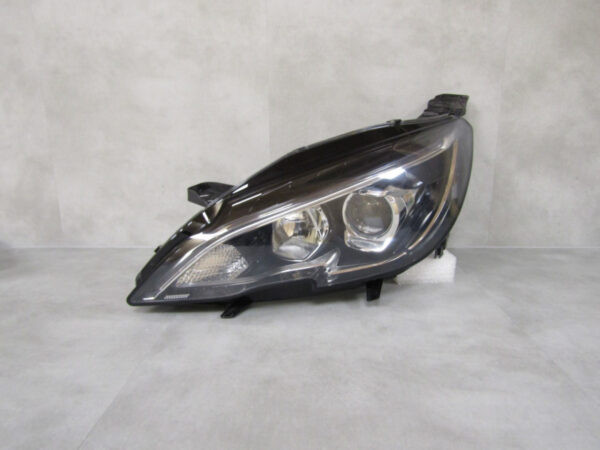 KOPLAMP PEUGEOT 308 T9 17-21 9816990680-00 LINKS A443/C138
