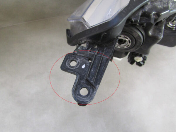 Koplamp SUZUKI VITARA 3 III LENS 15-24 Links S613/E41