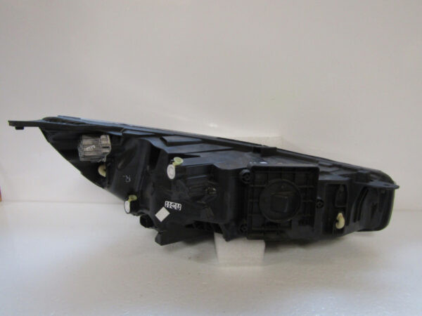 KOPLAMP FORD FOCUS MK4 IV FACELIFT LED 22- NX7B-13015-CD LINKS A247/E65