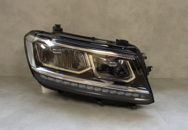 Koplamp VOLKSWAGEN TIGUAN 2 II LED 5NB 16-20 5NB941036B RECHTS S185/E156