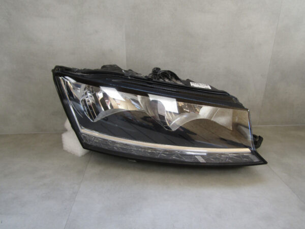KOPLAMP SKODA FABIA 3 III Facelift 18-22 6V1941016D Rechts A836/5K/8B