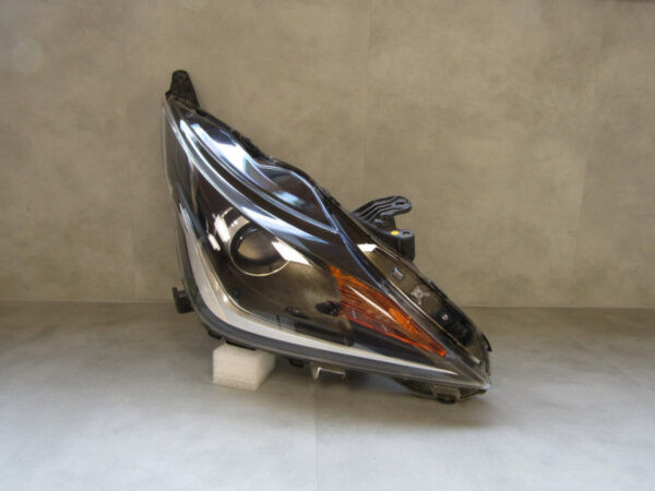 KOPLAMP TOYOTA AYGO 2 II NORMALE LENS LED 14-18 RECHTS S168/B52
