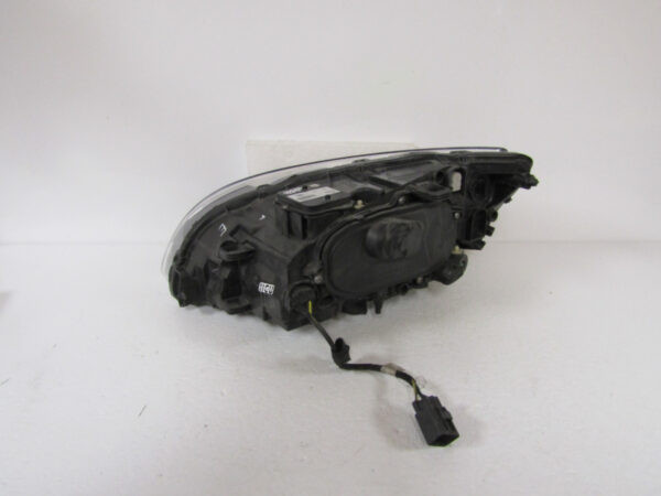 KOPLAMP VOLVO S60 V60 FACELIFT XENON 14-18 RECHTS A303/B81