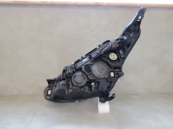 KOPLAMP PEUGEOT 208 16-19 Facelift LED 15-19 Rechts  A893/F134