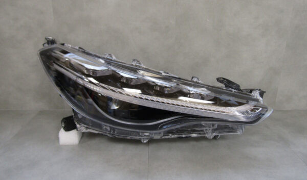 Koplamp Toyota Corolla Cross FULL LED 20- Rechts S624/K5/8F