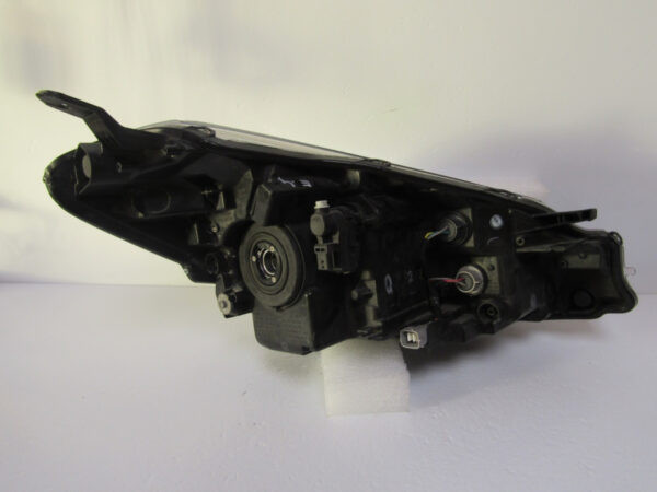 KOPLAMP TOYOTA YARIS 3 III FACELIFT LENS 17-20 LINKS A51/D11