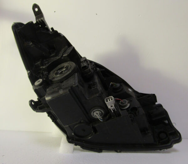 KOPLAMP TOYOTA YARIS 3 III FACELIFT LENS 17-20 LINKS A51/D11