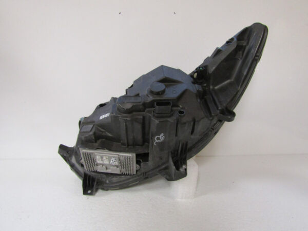 Koplamp Ford Mondeo MK5 Full LED 14-19 ES73-13D154-AD RECHTS A299/B76