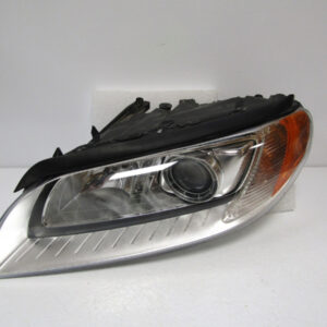 KOPLAMP VOLVO V70 III XC70 II XENON 07-13 31353532 LINKS K97/E27